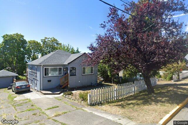 Street view of 877 Wollaston St, Esquimalt