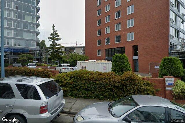 Street view of 206 – 327 Maitland St, Victoria