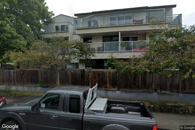 Street view of 11 – 333 Robert St, Victoria