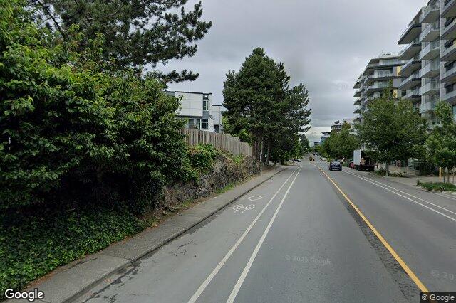 Street view of 204 – 369 Tyee Rd, Victoria