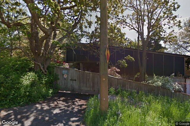 Street view of 404 Henry St, Victoria