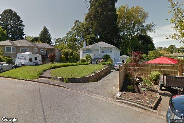 Street view of 628 Bryden Crt, Esquimalt