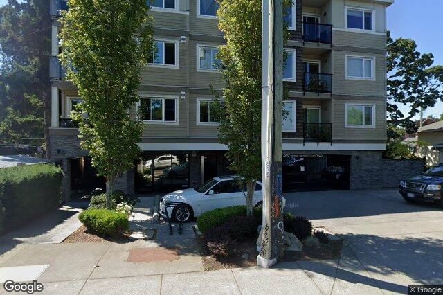 Street view of 303 – 1615 Bay St, Victoria