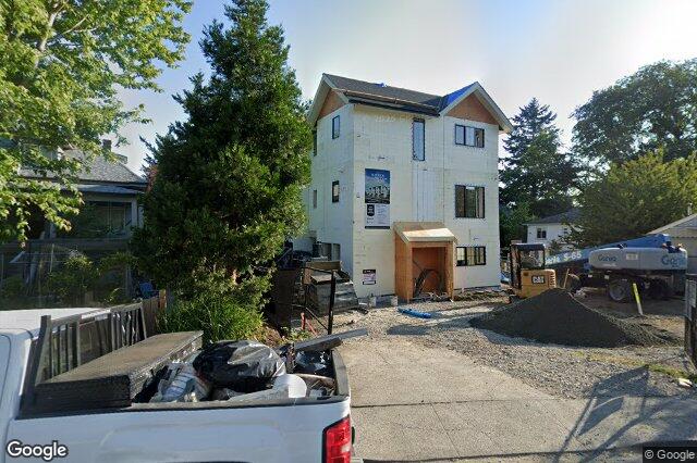 Street view of 1 – 2268 Bowker Ave, Oak Bay