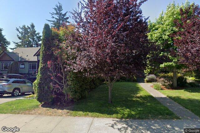 Street view of 2535 Dalhousie St, Oak Bay