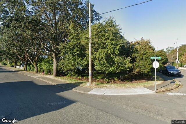 Street view of 2393 Eastdowne Rd, Oak Bay
