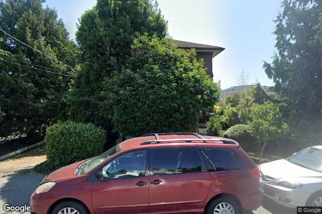 Street view of 1935 Haultain St, Saanich