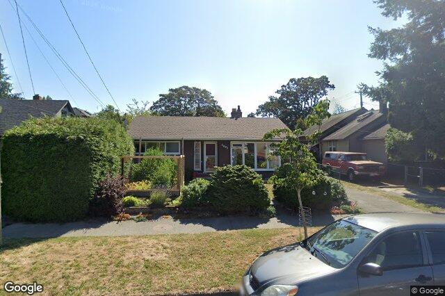 Street view of 2603 Scott St, Victoria