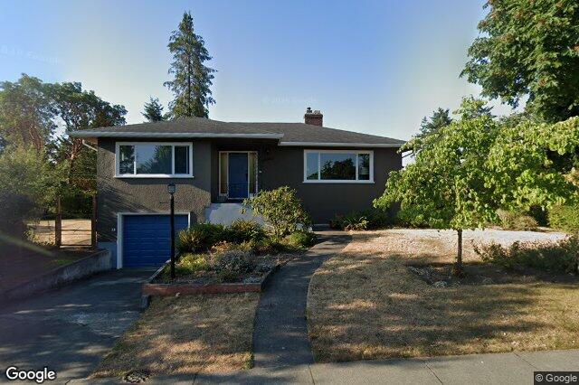 Street view of 2201 Kinross Ave, Oak Bay