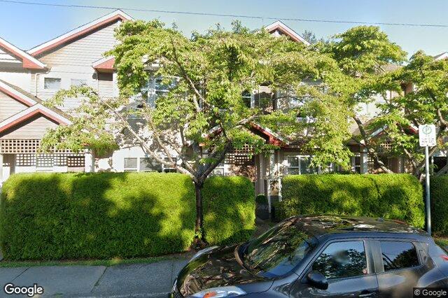 Street view of 2560 Cadboro Bay Rd, Oak Bay