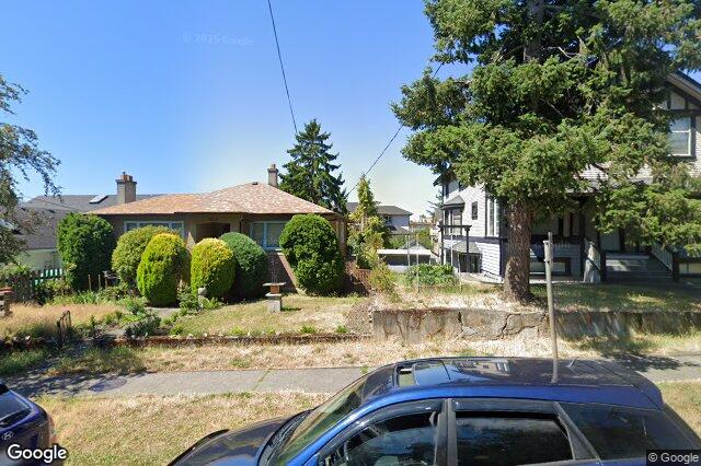 Street view of 2612 Blackwood St, Victoria
