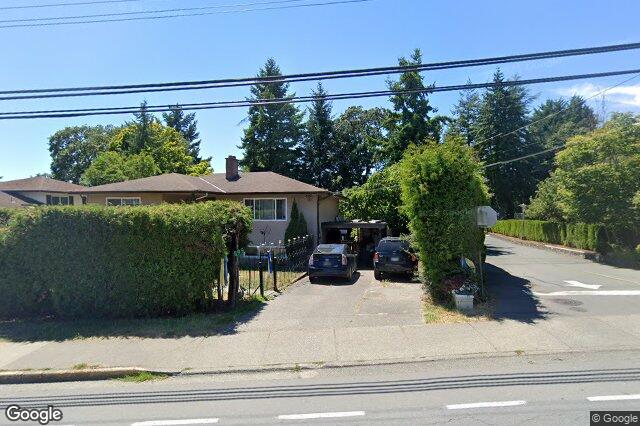Street view of 10 – 909 Admirals Rd, Esquimalt