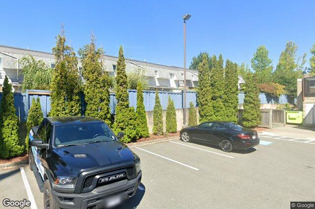 Street view of 946 Market St, Victoria
