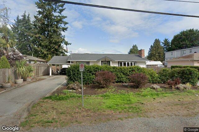 Street view of 305 – 924 Jenkins Ave, Langford