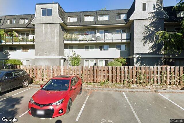 Street view of 1 – 840 Craigflower Rd, Esquimalt