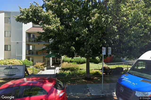 Street view of 404 – 2757 Quadra St, Victoria