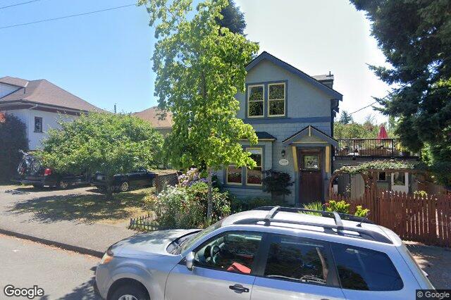 Street view of 1129 Vista Hts, Victoria