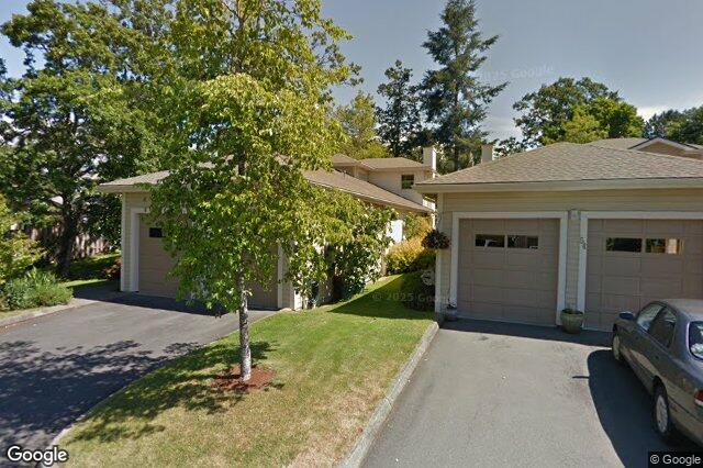 Street view of 53 – 850 Parklands Dr, Esquimalt