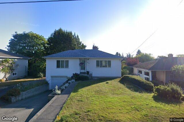 Street view of 1040 Craigflower Rd, Esquimalt