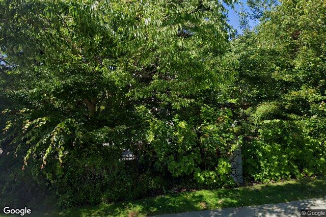 Street view of 407C – 1115 Craigflower Rd, Esquimalt