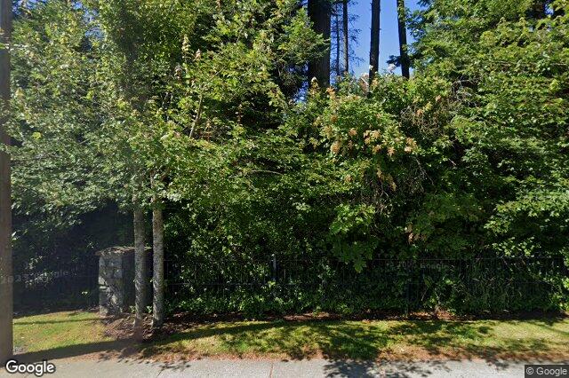 Street view of 106C – 1115 Craigflower Rd, Esquimalt