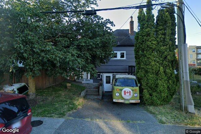 Street view of 202 – 2940 Harriet Rd, Saanich