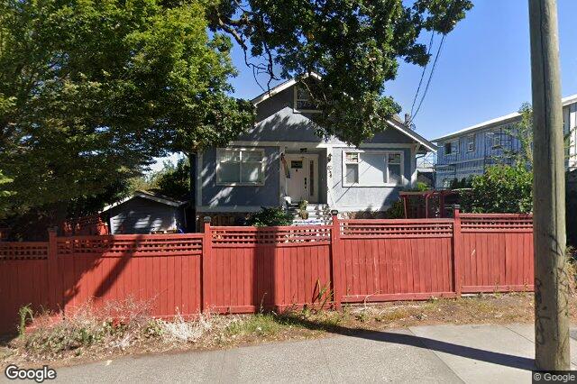 Street view of 848 Finlayson St, Victoria