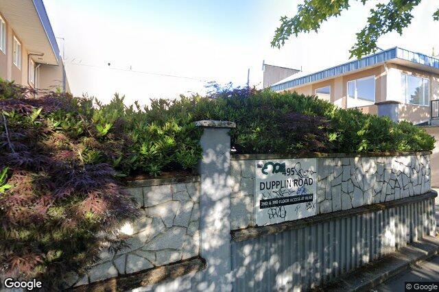 Street view of 495 Dupplin Rd, Saanich