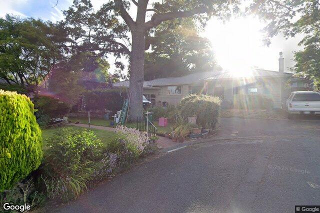 Street view of 1790 Keith Pl, Saanich