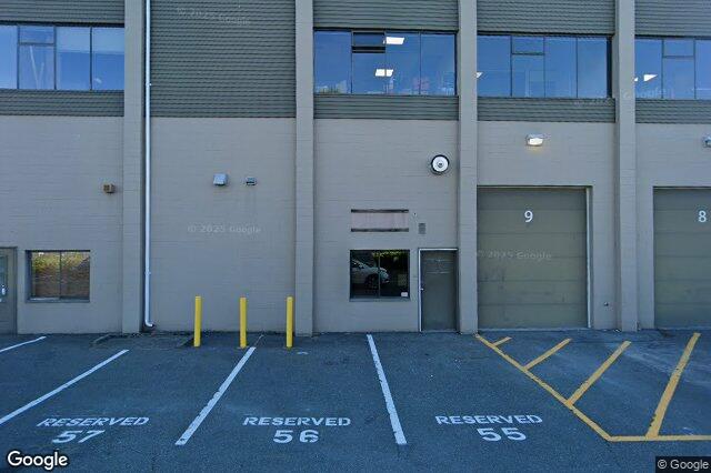 Street view of 23 – 3318 Oak St, Saanich