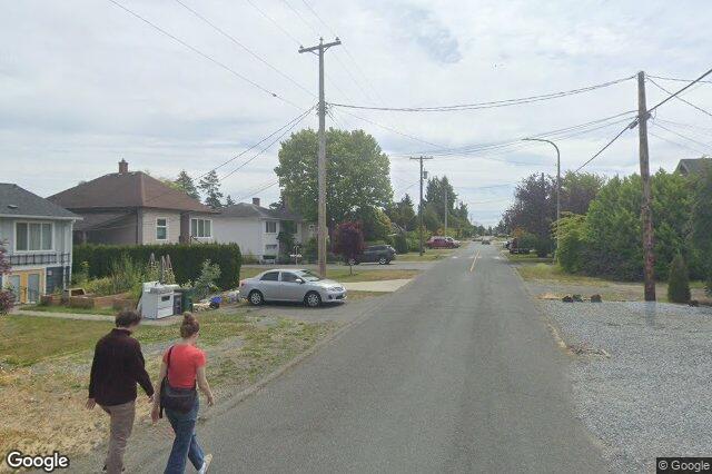 Street view of 444 Walter Ave, Saanich