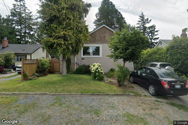 Street view of 3275 Wascana St, Saanich