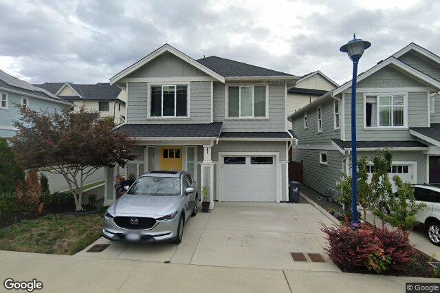 Street view of 2922 Burlington Cres, Langford