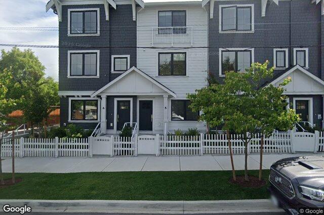 Street view of TH16 – 3450 Whittier Ave, Saanich