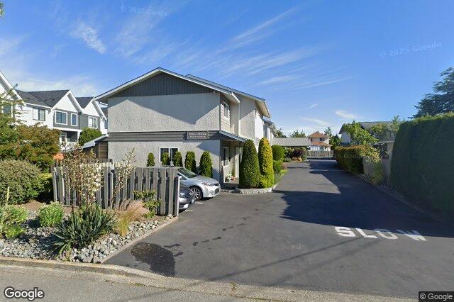 Street view of TH23 – 3450 Whittier Ave, Saanich