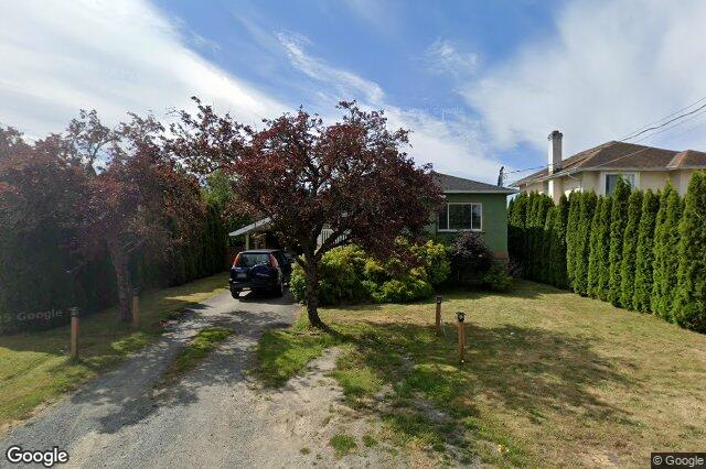 Street view of 9 – 400 Culduthel Rd, Saanich
