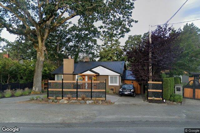 Street view of 3528 Richmond Rd, Saanich