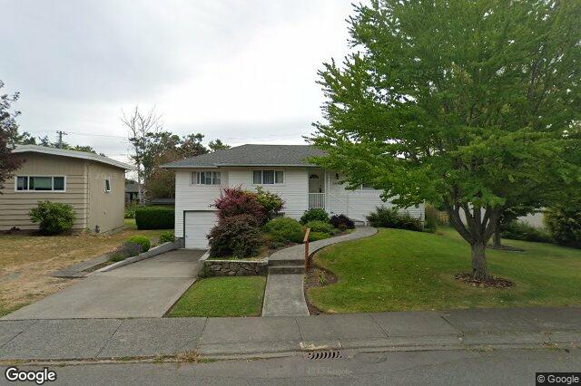 Street view of 3493 Cardiff Pl, Oak Bay