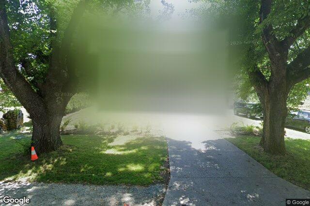 Street view of 2887 Colquitz Ave, Saanich