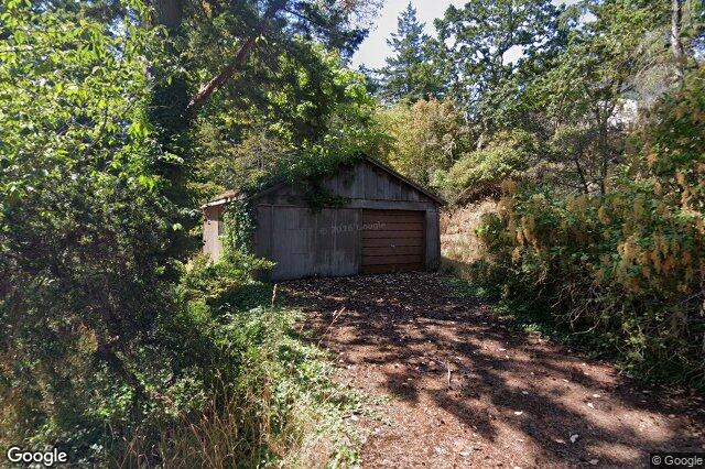 Street view of 3976 Tudor Ave, Saanich
