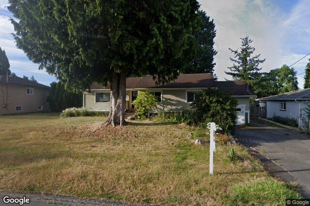 Street view of 1679 Cedar Ave, Saanich