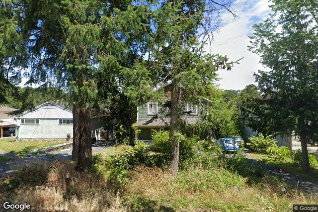Street view of 758 Newbury St, Saanich