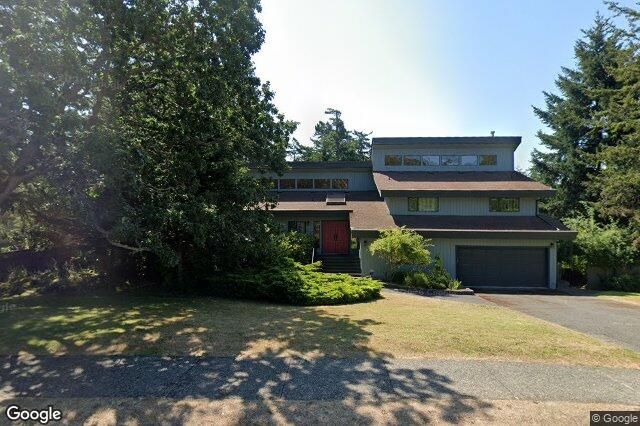 Street view of 2797 Arbutus Rd, Saanich