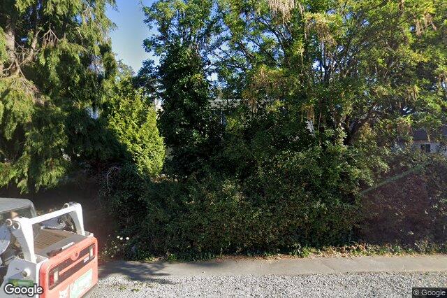 Street view of 1178/1180 Tattersall Dr, Saanich