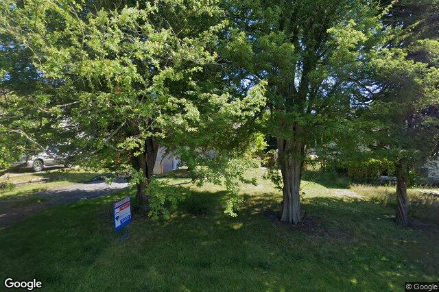 Street view of 941 Dunn Ave, Saanich
