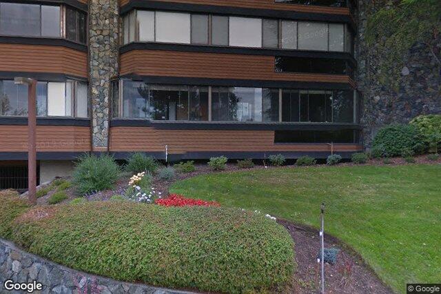 Street view of 304 – 1106 Glenora Pl, Saanich