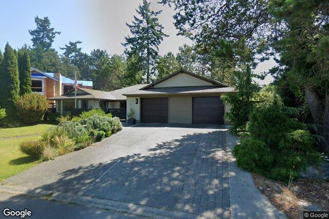 Street view of 2680 Arbutus Rd, Saanich