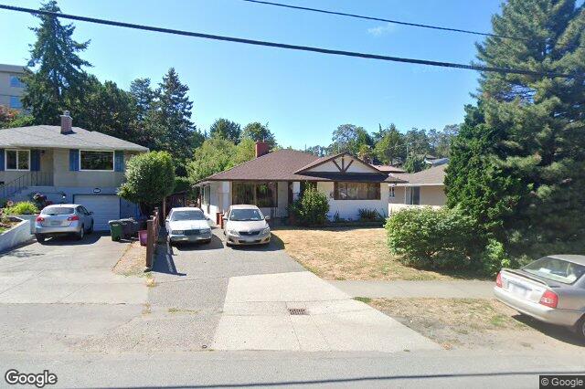 Street view of 1075 Lodge Ave, Saanich