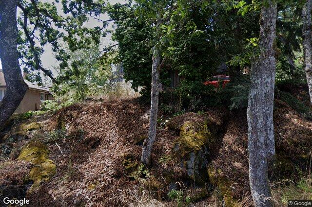 Street view of 1007 Laburnum Rd, Saanich