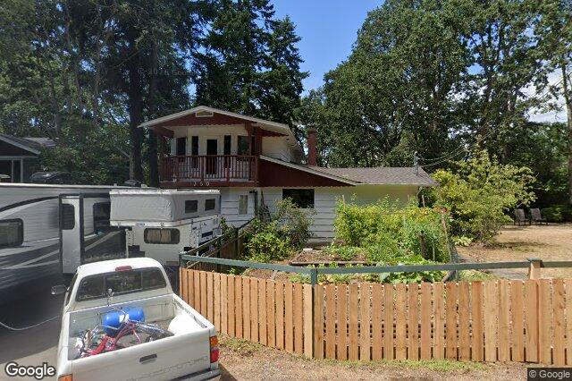 Street view of 350 Benjamin Rd, Saanich